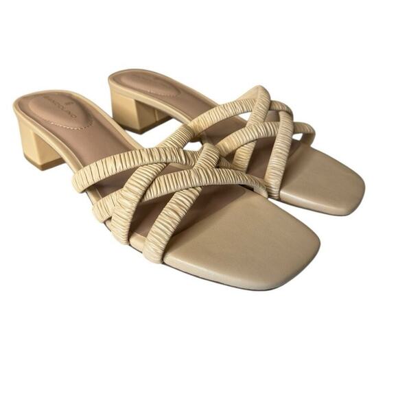 Bandolino Runrun 3 Criss Cross Sandals Beige Yellow Block Heel Women’s 8M - Picture 1 of 8